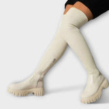 Judita-Botas, Joelho lábnyoma