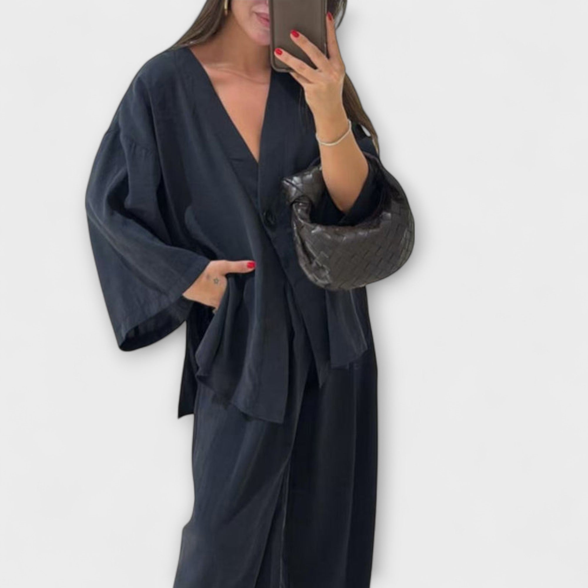 Aurora - Laza V-kivágású Top és Nadrág Duó