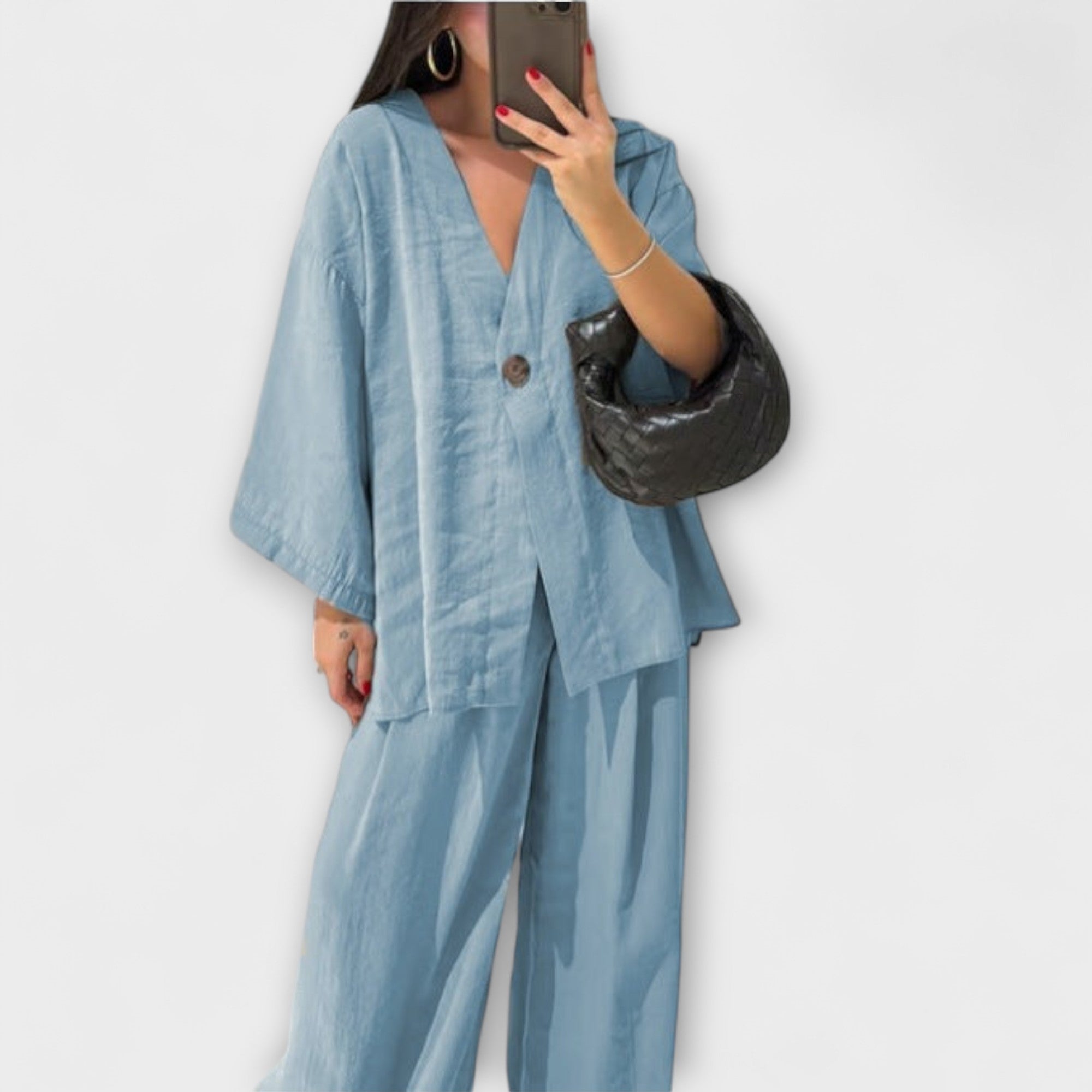 Aurora - Laza V-kivágású Top és Nadrág Duó