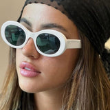 Belinda | Nappali