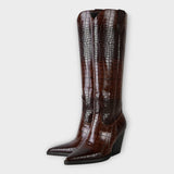 Botas com Design Croco és Salto Elegante