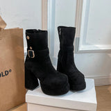 Amalia – Botas de style urbano com personalidade and confiança