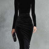 Neriis | Fekete Bársony Bodycon Ruha 