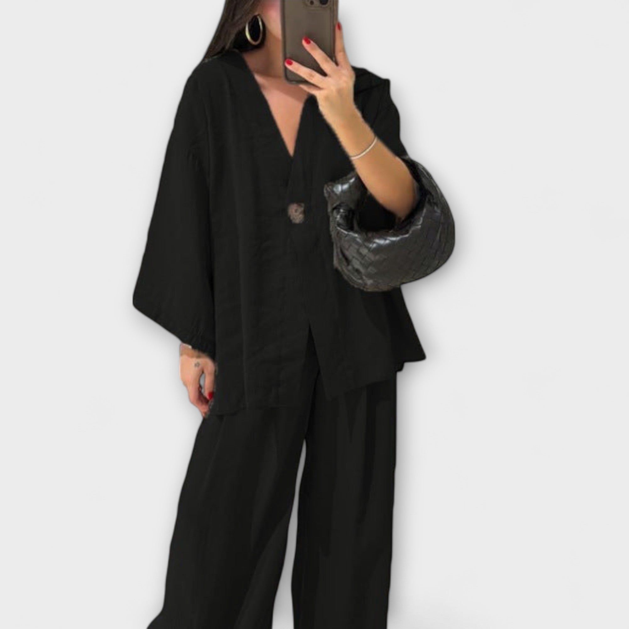 Aurora - Laza V-kivágású Top és Nadrág Duó