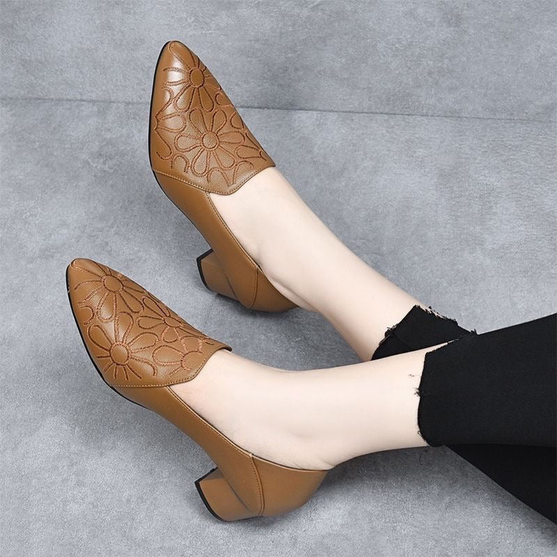 Olene | Sapatos de Salto em Pele Vegan com Bordado Suave