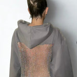 Alba Strasszos Hálós Nyitott Hátú Kapucnis Pulóver