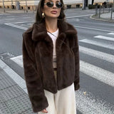 Abby Rövid Műszőrme Galléros Kabát