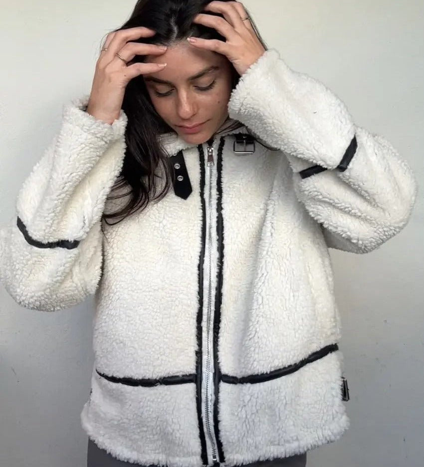 Chantal Boucle bomber Dzseki