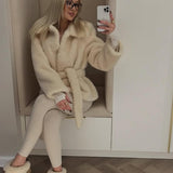 Farrah Műszőrme Kabát Övvel