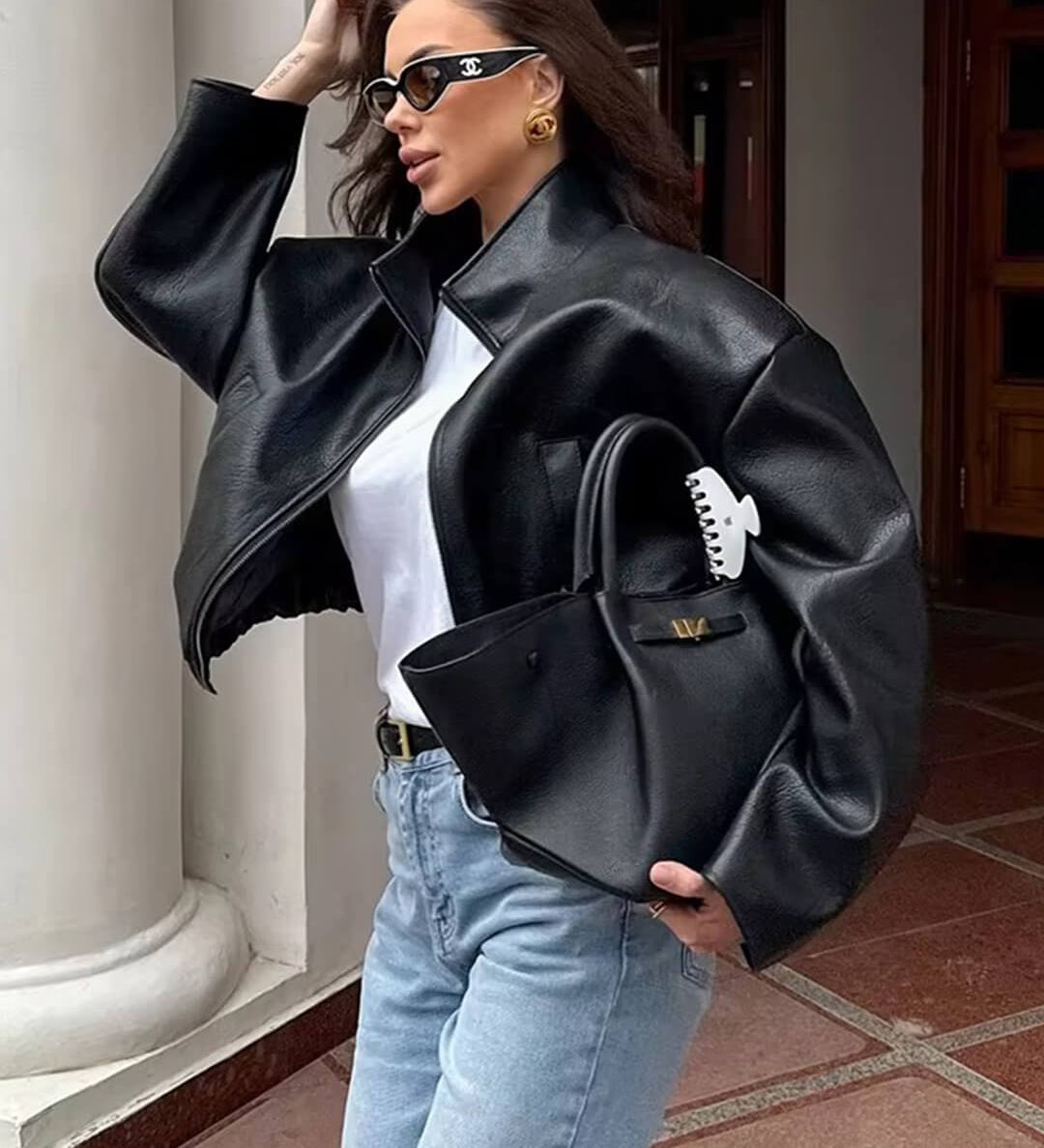Sylvia Cipzáras Bőrdzseki