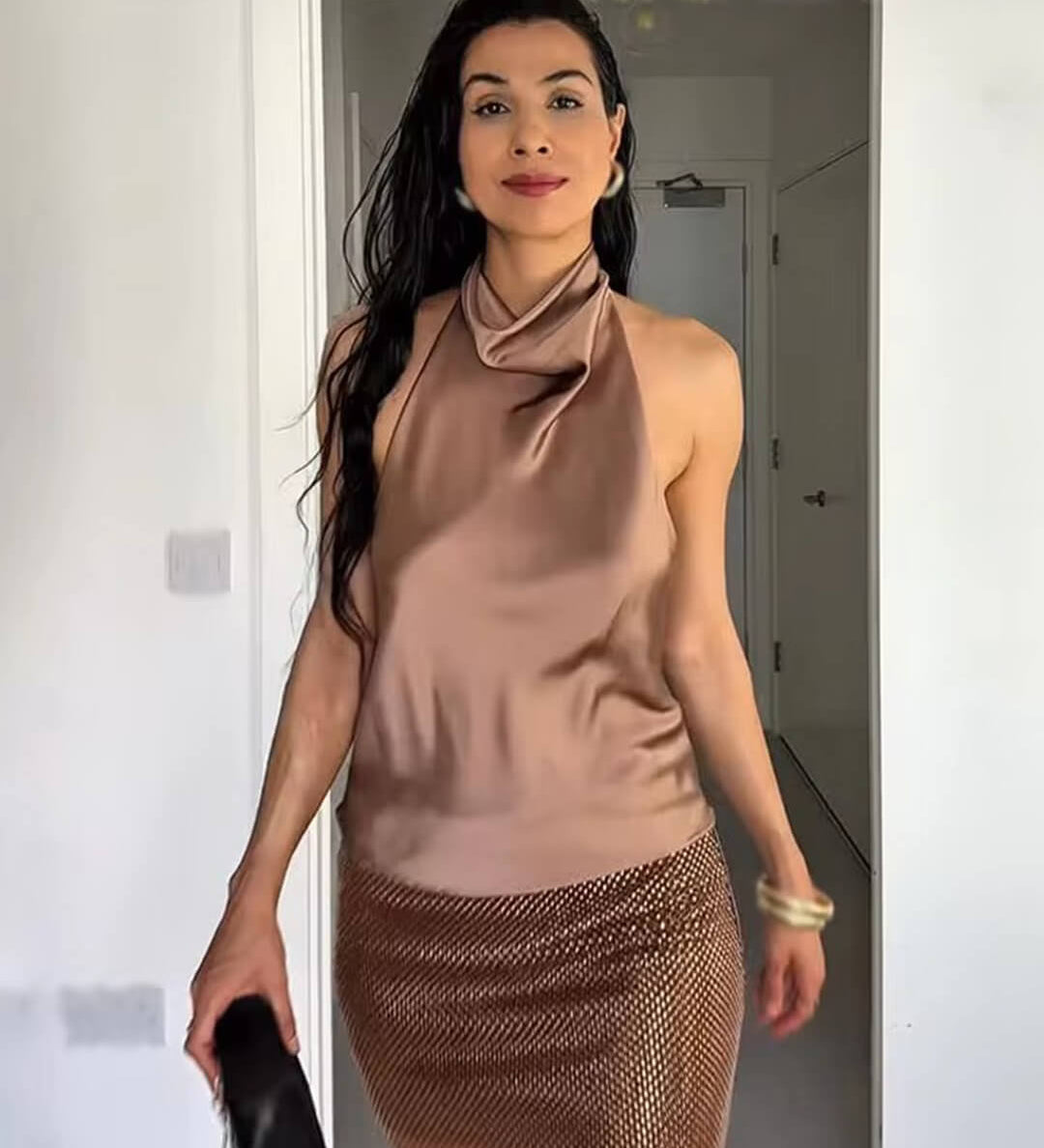 Anastasia pántnélküli, hát nélküli szatén felső
